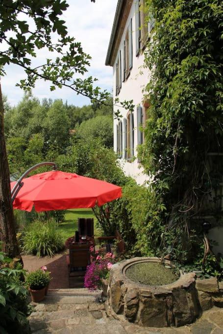 Haus Mit Geschichte In Maehring Apartment Exterior photo
